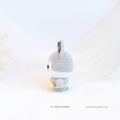 Petite Wolfie Amigurumi Crochet Pattern PDF
