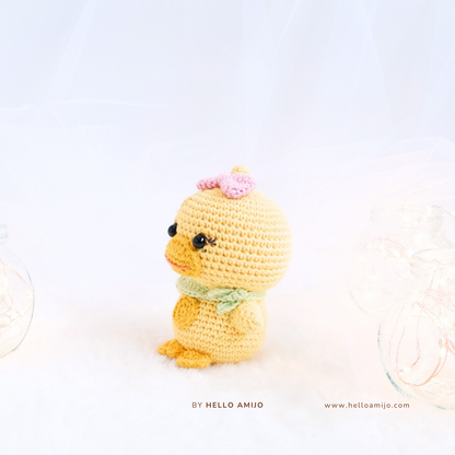 Pretty Duck Amigurumi Crochet Pattern PDF