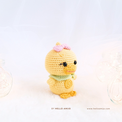 Pretty Duck Amigurumi Crochet Pattern PDF