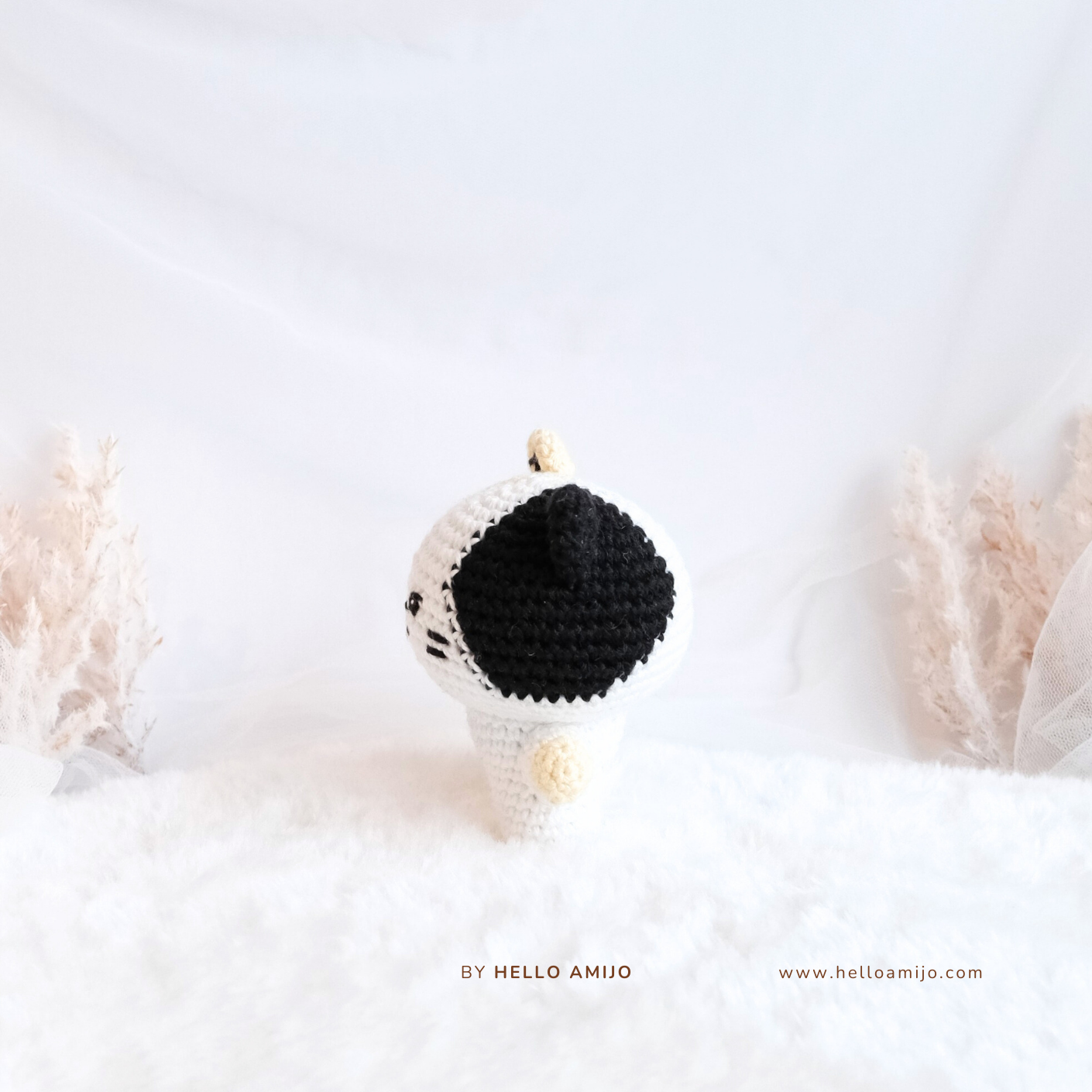 Chubby Calico Cat Amigurumi Crochet Pattern PDF